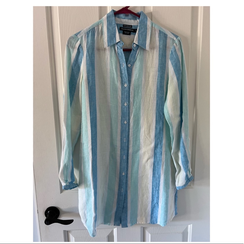 NWT Island Company 100% linen oversized shirt  blue and white stripes
